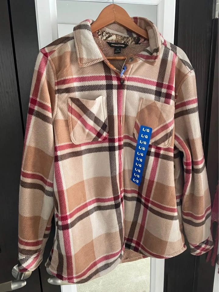 New Realtree Sherpa Lined Plaid Fleece Jackets - Sizes S-XXL - photo 2