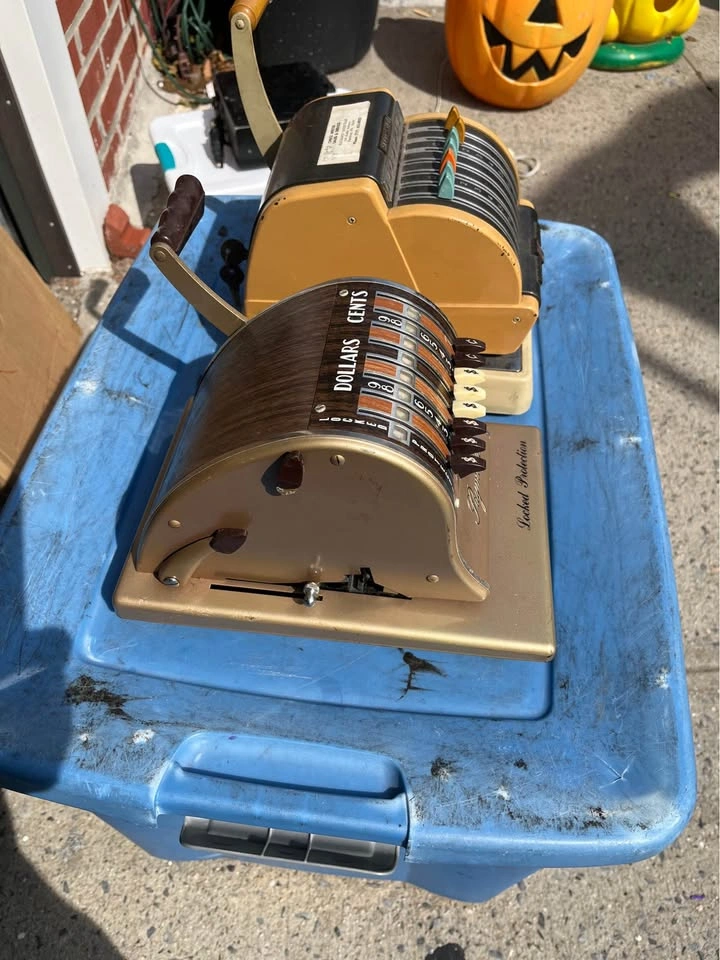 Vintage Paymaster and Series 950 Check Writers - photo 2