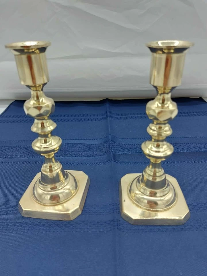 Vintage Peerage England 6 Inch Brass Candlestick Pair - photo 3
