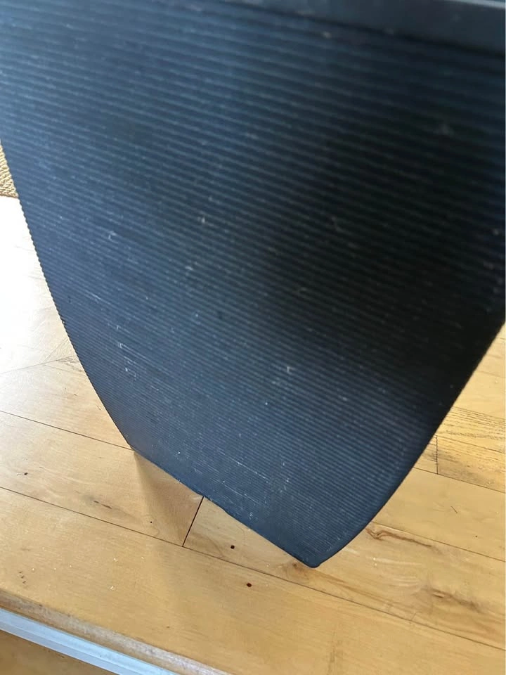 14x14x17“ Black Ribbed Square Plastic Planter - photo 3