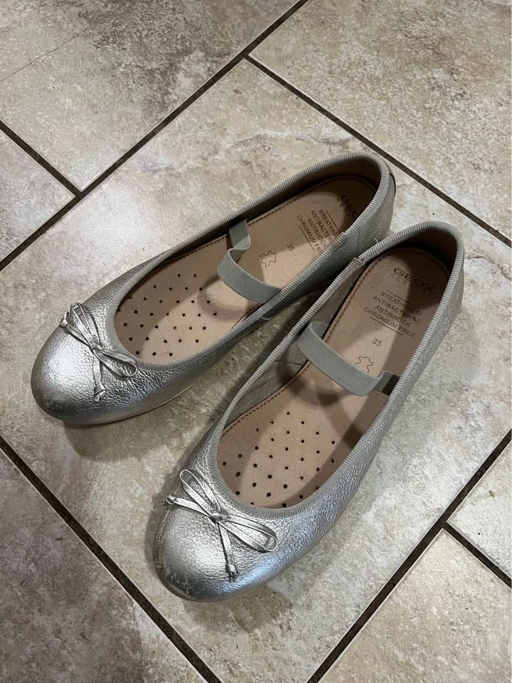 Geox ballerina girl shoes - size 35 - photo 4