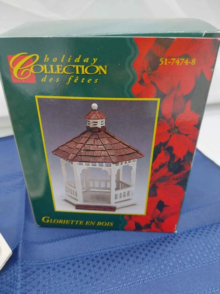 Holiday Collection Christmas Village Wooden Gazebo - photo 3