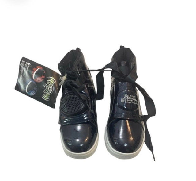 Brand New Shoe Beatz Bluetooth Speaker Kids Shoes
