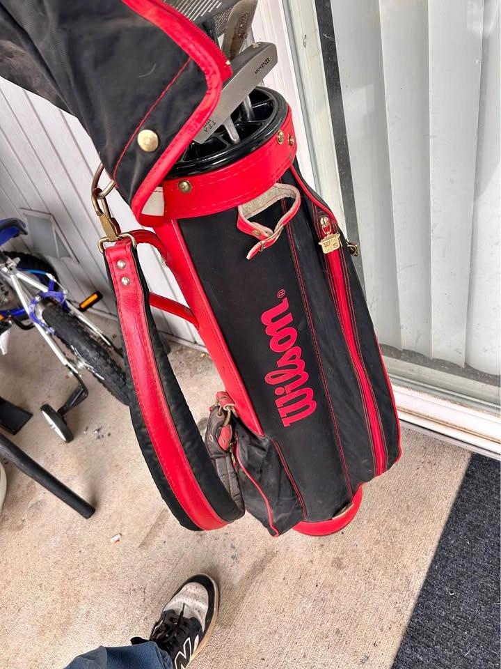 Wilson Golf Bag with Fazer Golf Clubs