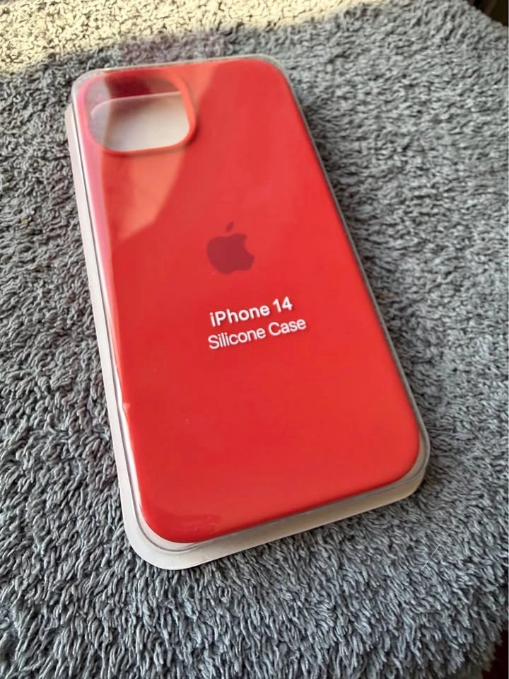 Sealed Apple iPhone 14 Silicone Case