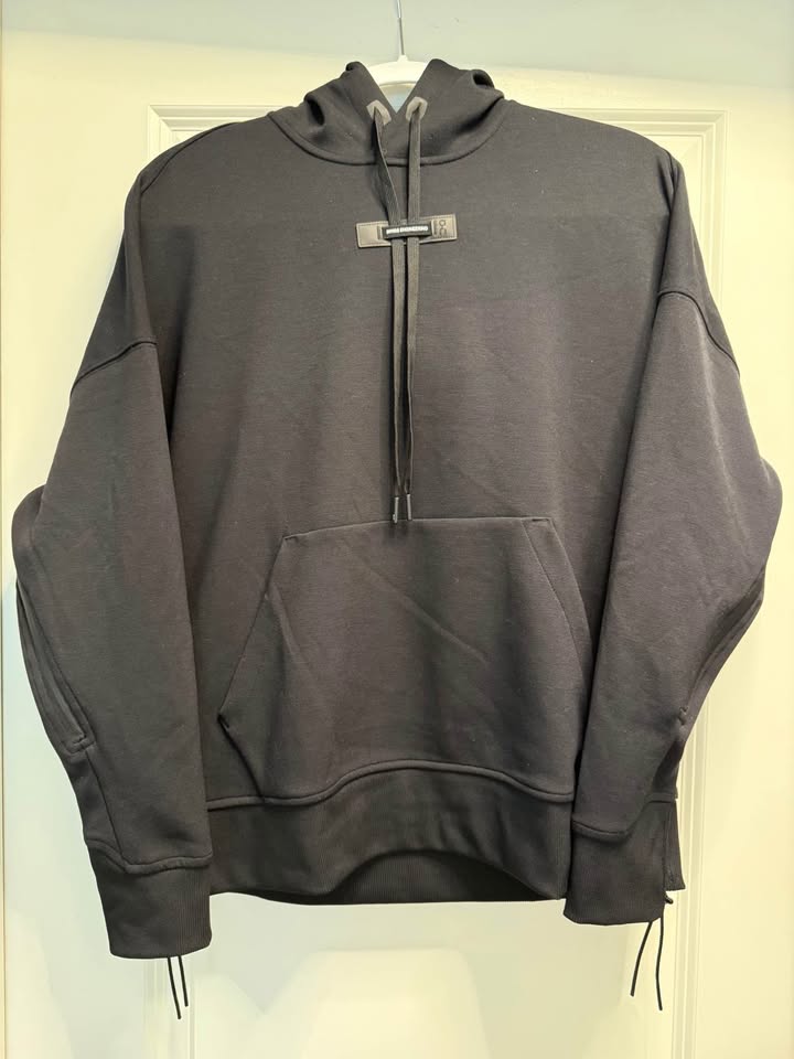 Womens ON Run on clouds hoodie - photo 4