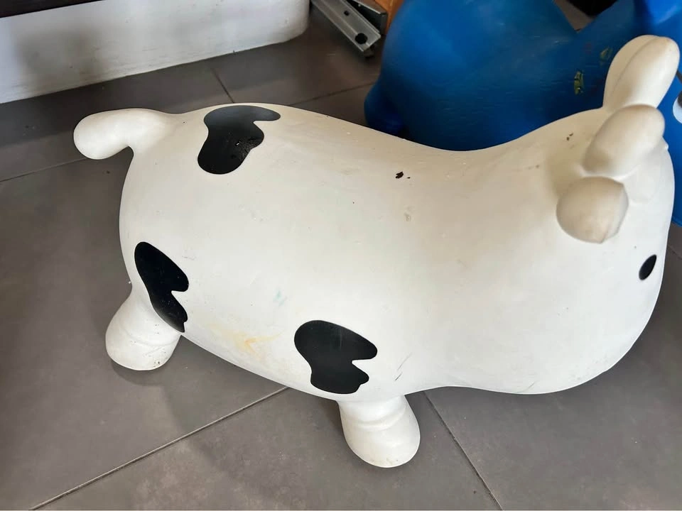 $10 ea $15 Both Inflatable Animal Bouncers - Cow and Horse - photo 4