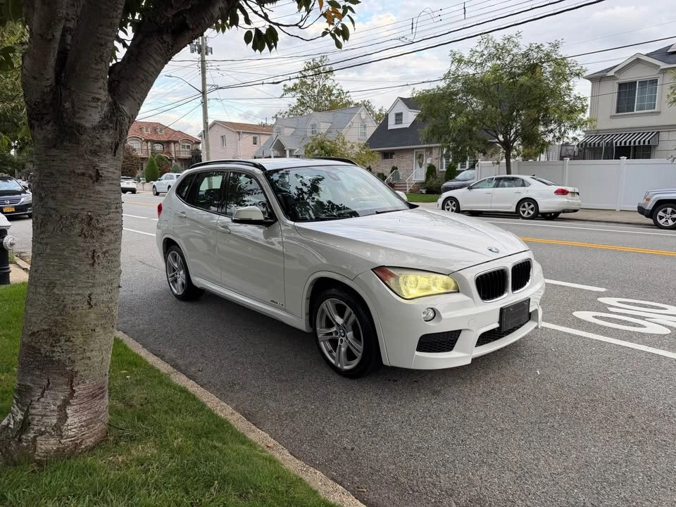 2014 BMW X1 xDrive28i Sport Utility 4D - photo 2