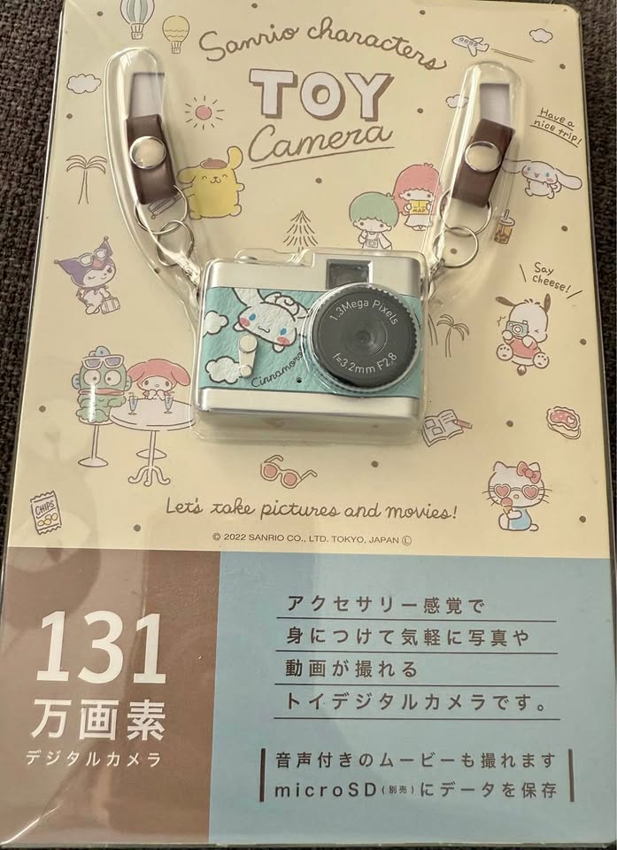 Sanrio cinnamon roll toy camera