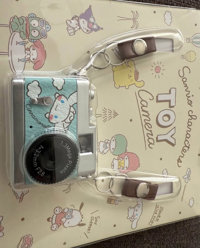 Sanrio cinnamon roll toy camera - photo 2