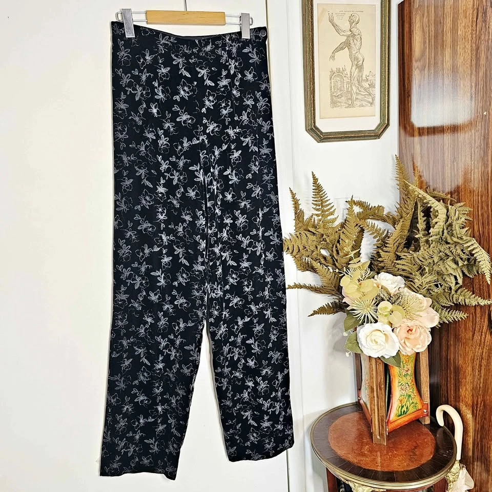 90s Giorgio Armani Floral Silk Velvet Trousers Vintage 28