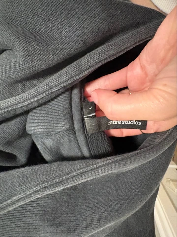 Entire studios black hoodie - photo 2