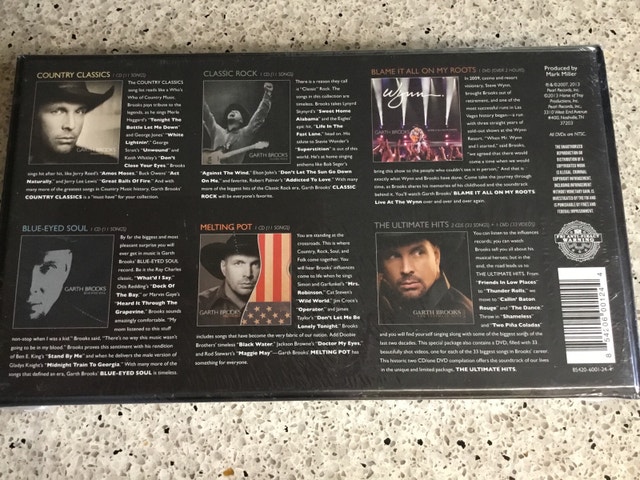 Garth Brooks Blame It All On My Roots Box Set - photo 4