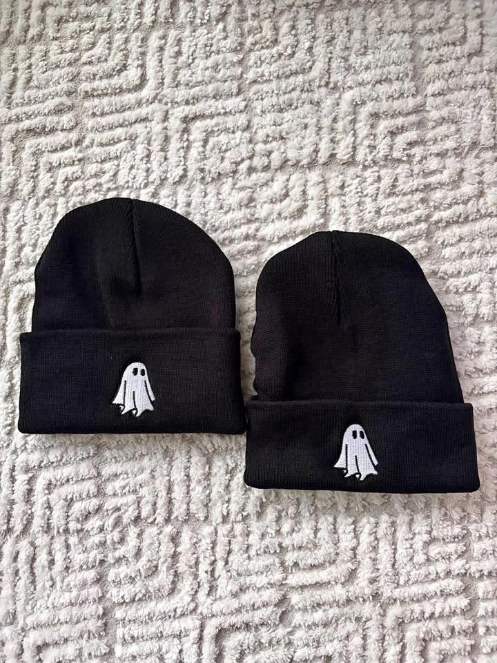 Ghost toque