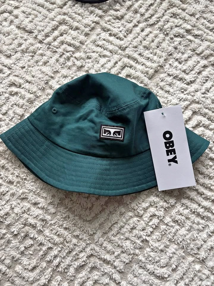 Obey icon eyes bucket hat