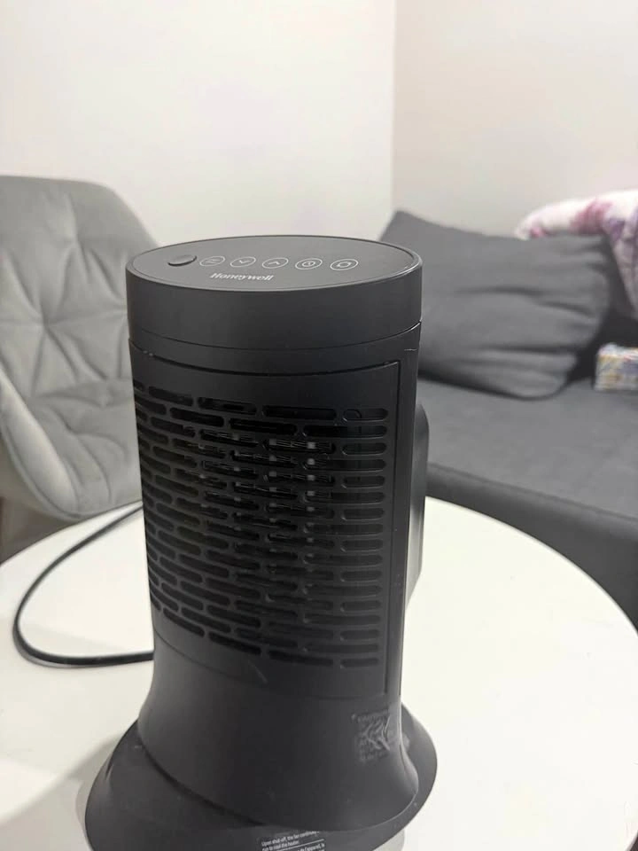 Honeywell Ceramic Mini-Tower Heater