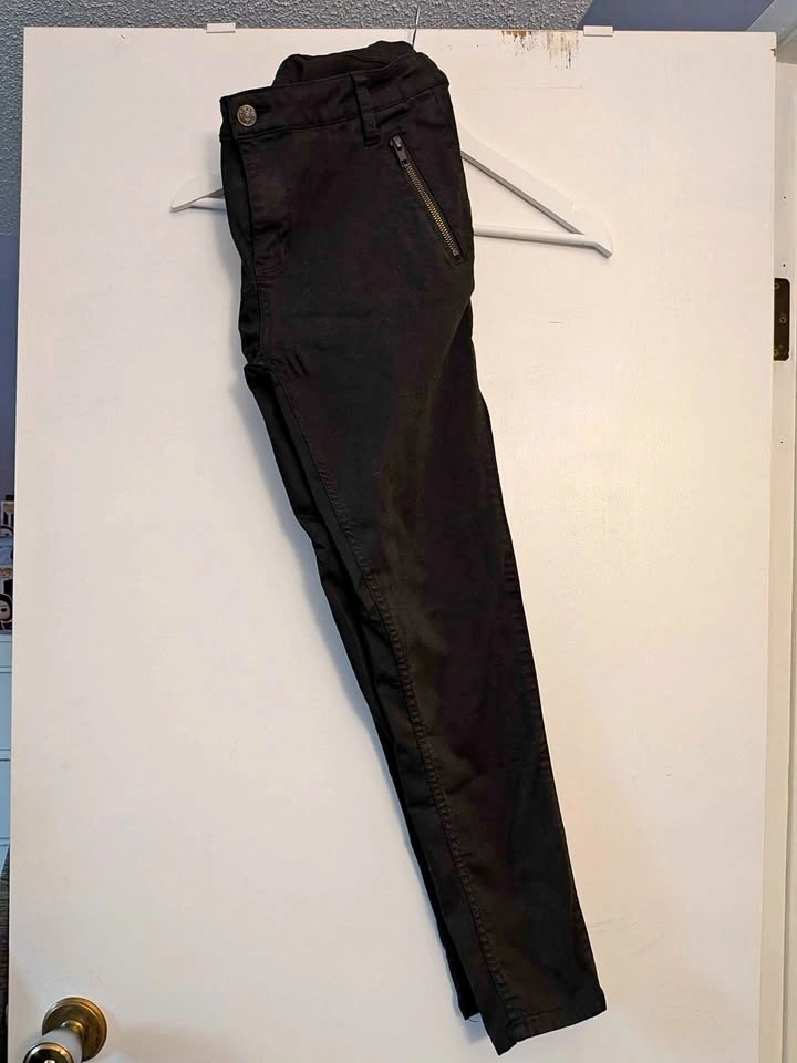 Women's pants/ shorts