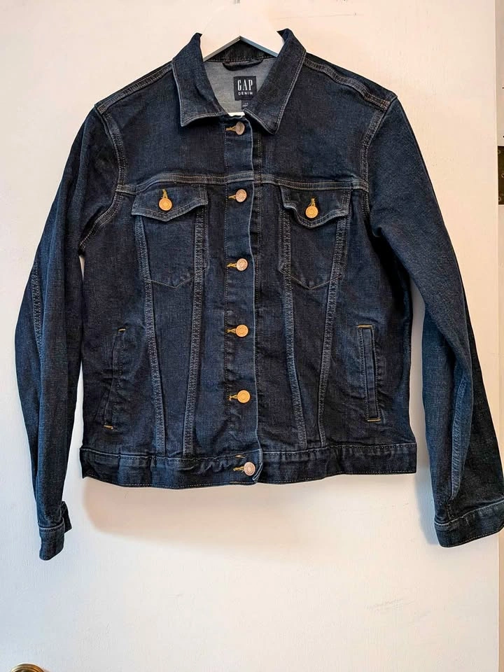 Women's clothes