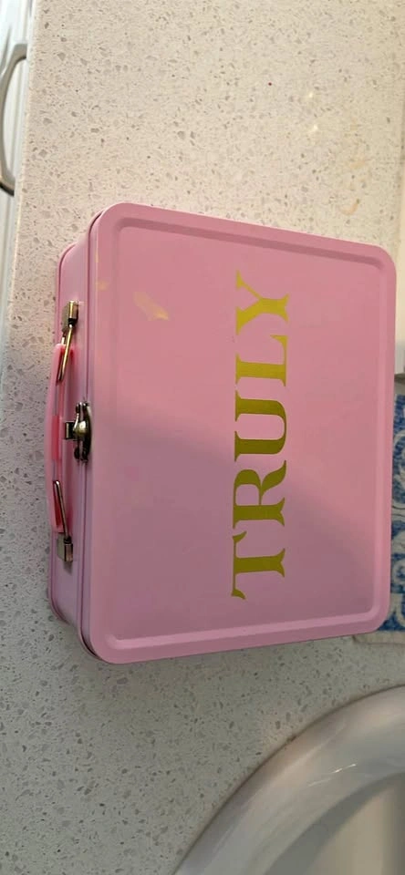 Truly Beauty Tin and Skincare Bundle