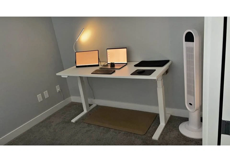 IKEA BEKANT Sit/Stand Desk