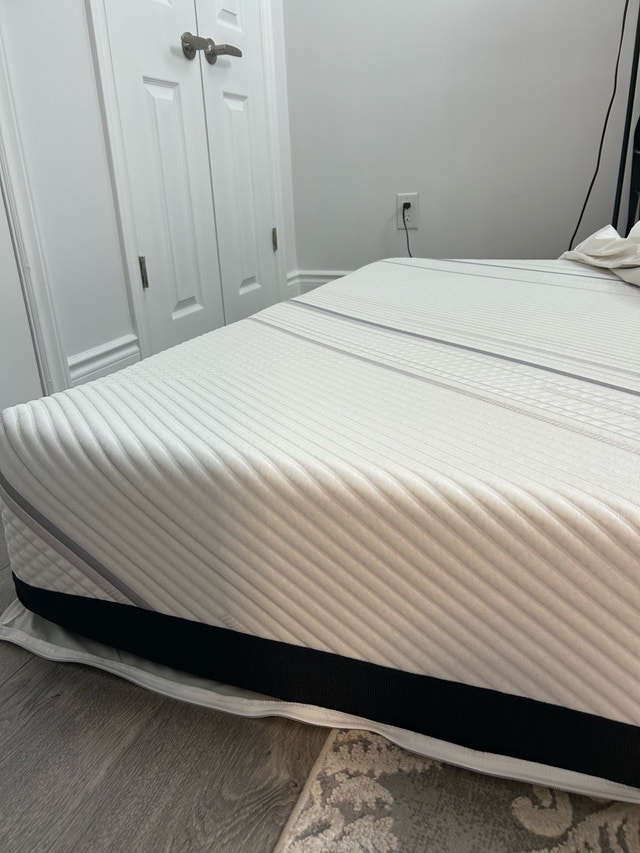 Serta iComfortECO Queen Mattress - photo 3