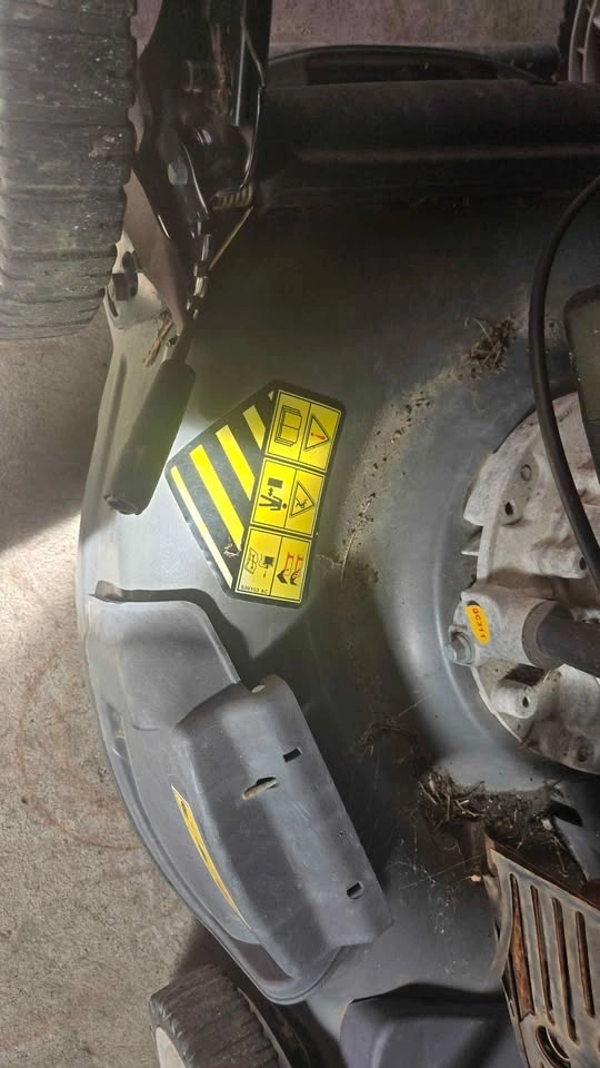 Self propelled mower 21" 173c AS IS - photo 5