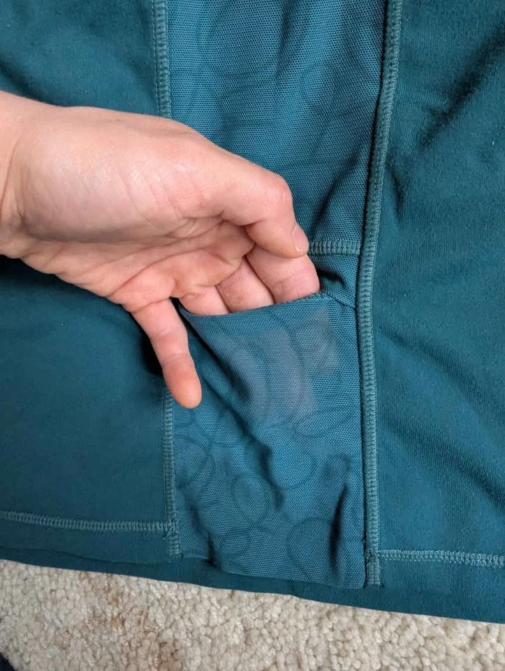 Lululemon Power Y Tank forest green size 8 - photo 3
