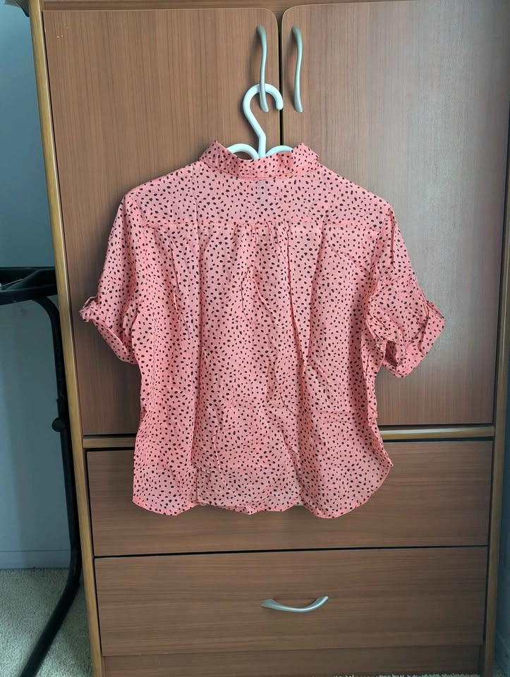 H&M orange/coral speckled cropped button down cotton shirt size - photo 2