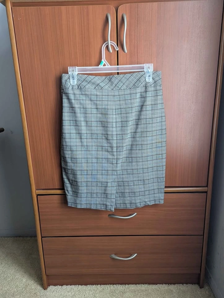 RW&CO Glen plaid pull-on pencil skirt size M - photo 2