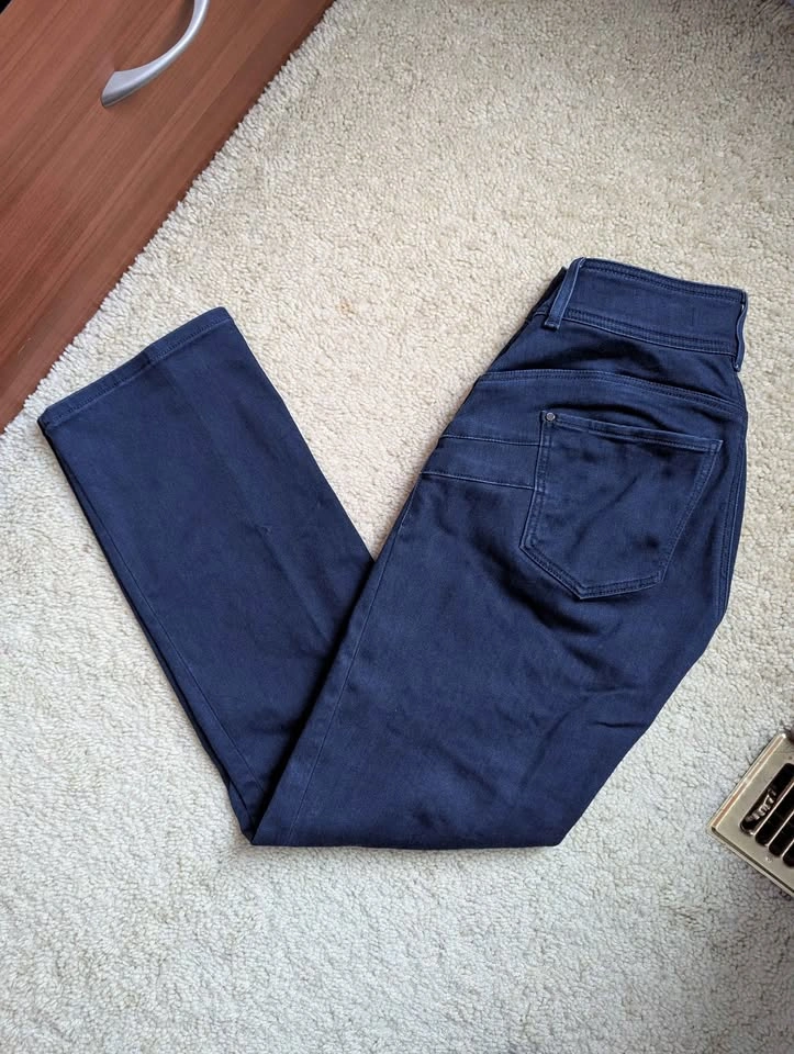 Guess shape up straight leg jeans dark blue size 29 - photo 4