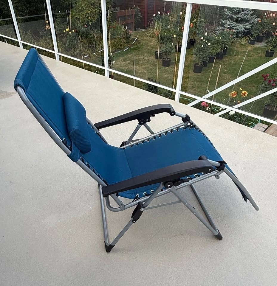 Premium Zero Gravity Lounge Chair – Excellent Condition – $45 OB - photo 2