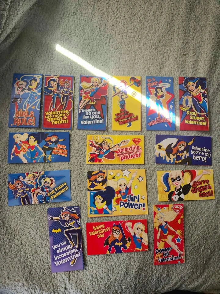 127ct. Valentine's Day Cards & Stickers Lot - photo 3