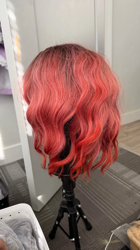 Coral ombre wavy wig bob with bangs - photo 2