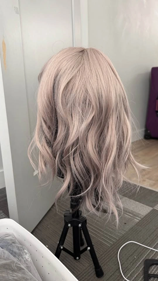 Ash Pinkish Blonde Mixed Black Wavy Synthetic Hair Wig - photo 2
