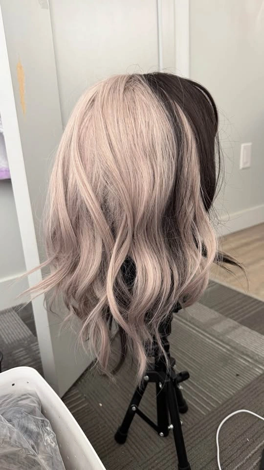 Ash Pinkish Blonde Mixed Black Wavy Synthetic Hair Wig - photo 3