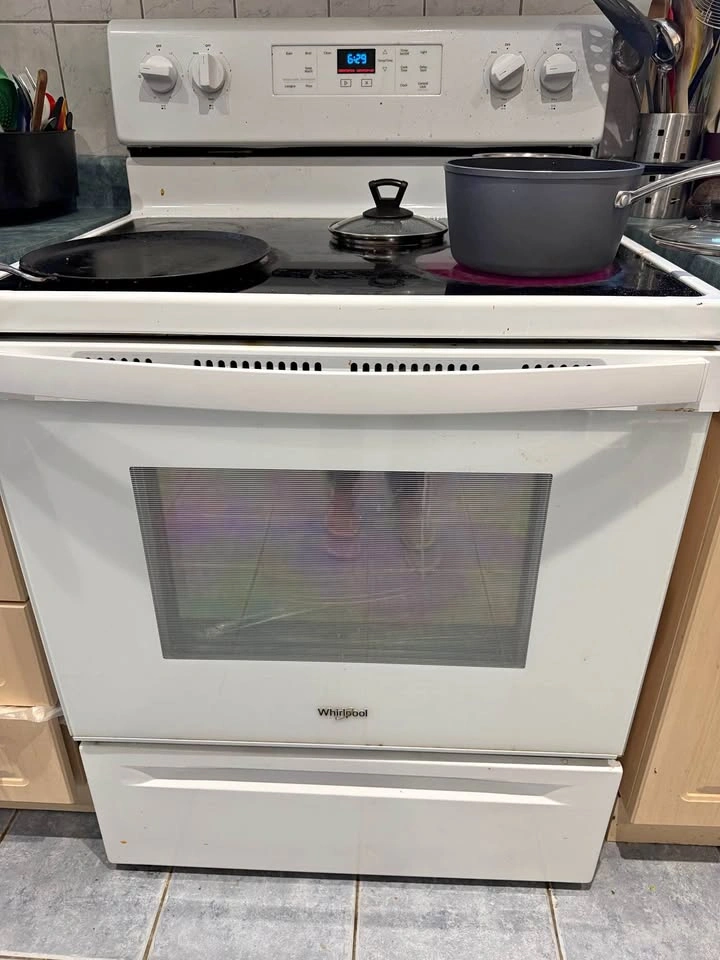 Whirlpool electric stove