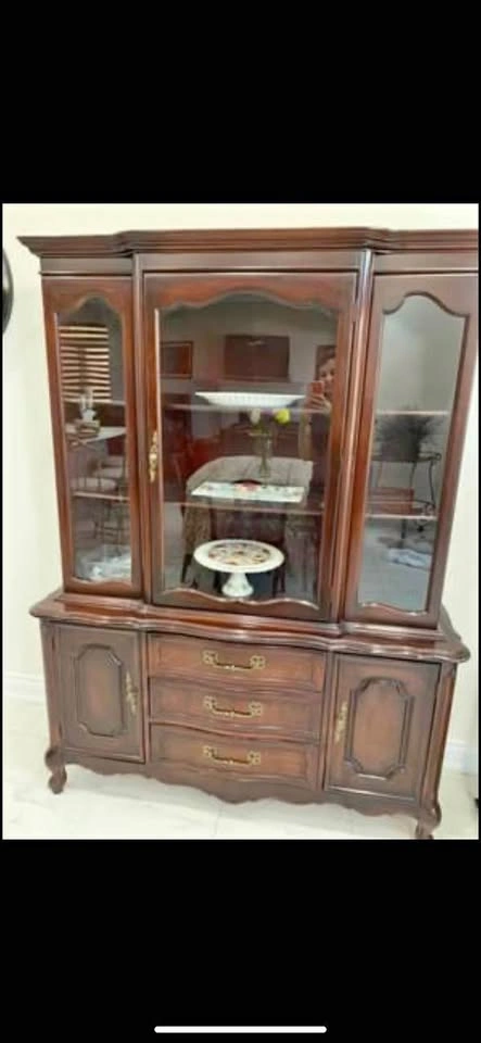 Complete dining room set for sale