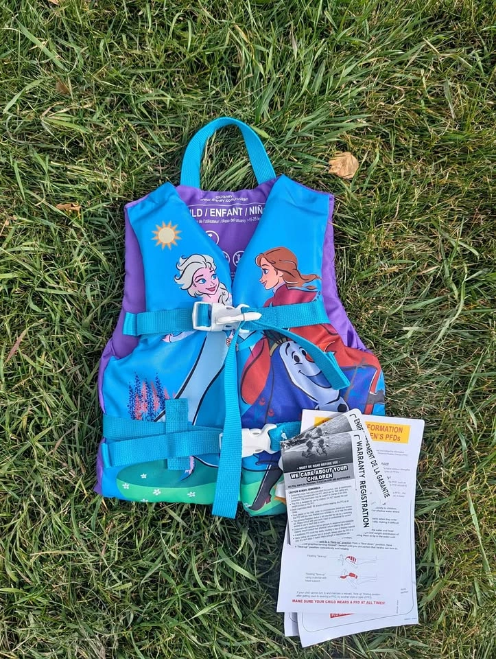 Brand New Frozen Themed Kids Life Jacket
