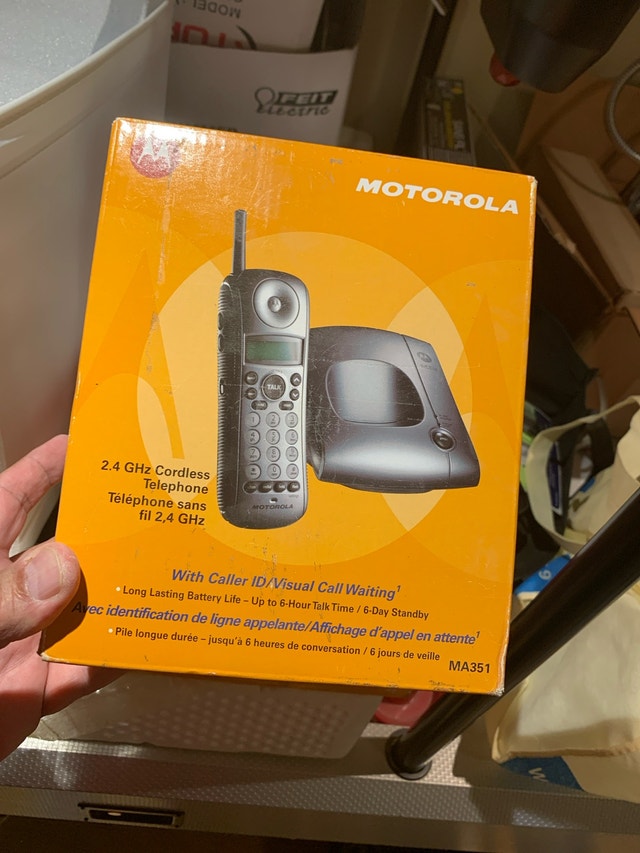 Motorola 2.4 GHz Cordless Telephone