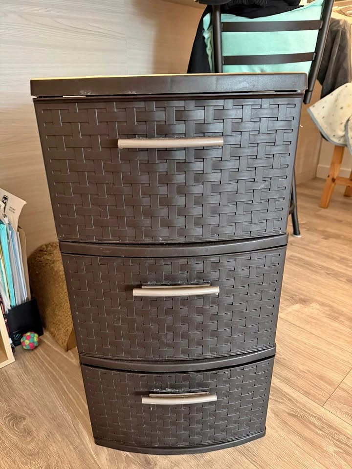 Sterilite 3-Drawer Weave Tower