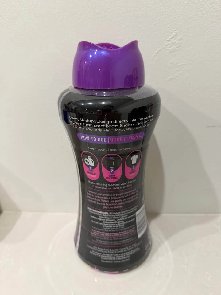 Downy Unstopables Lush Laundry Scent Booster 24 oz - photo 2