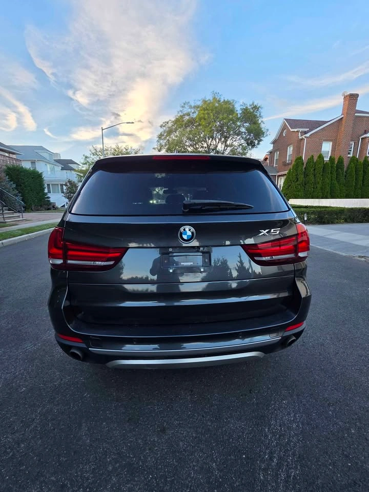 2017 BMW X5 xDrive35i Premium Sport Utility 4D - photo 4