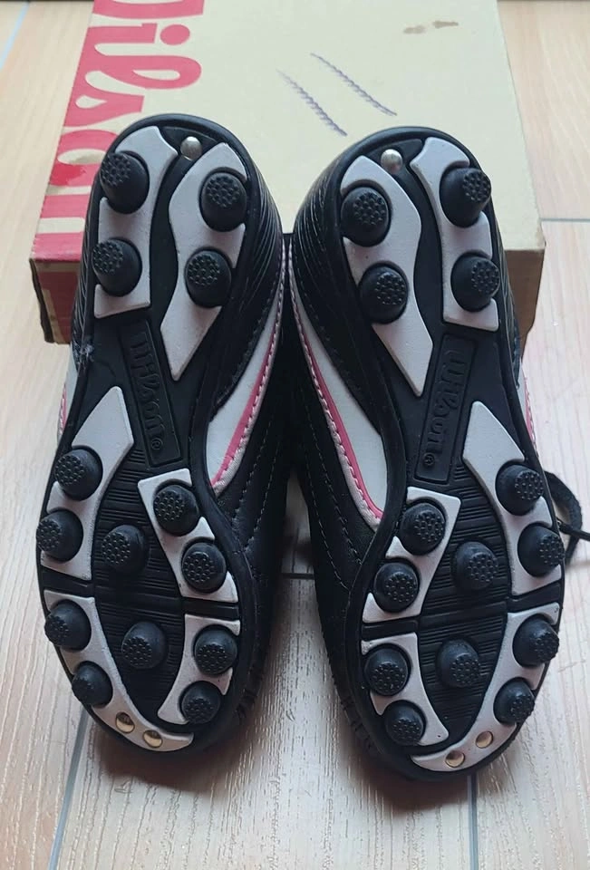 Girls Soccer Cleats - Size 11 - photo 4