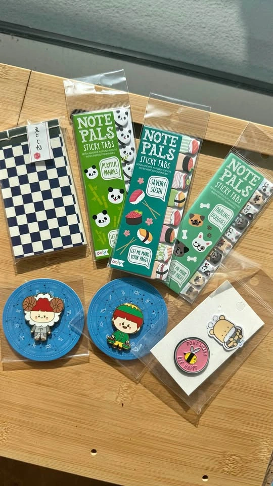 Cute stuff bundle(first come first serve)