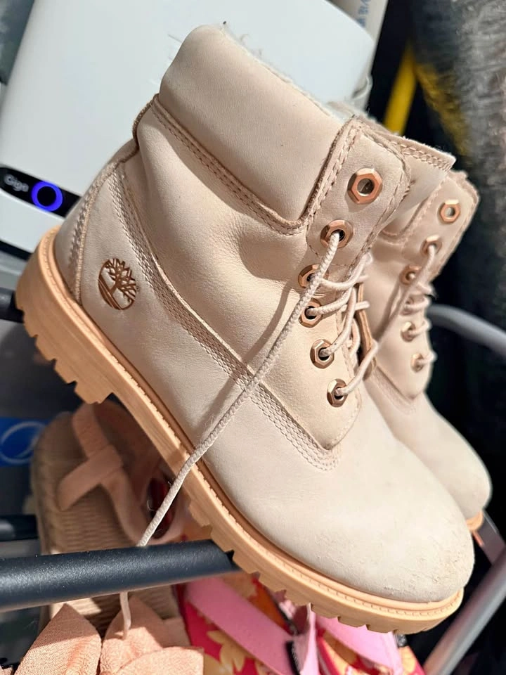 Pink Women Timberlands Size 8