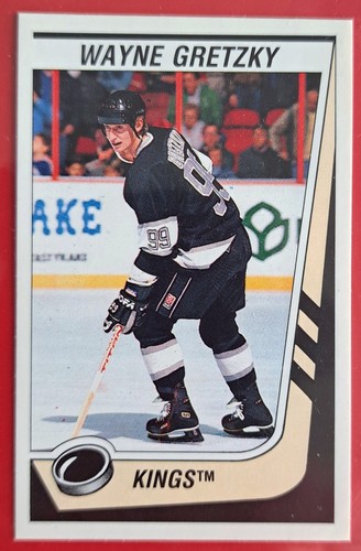 1989-90 Panini Stickers Wayne Gretzky Card #87