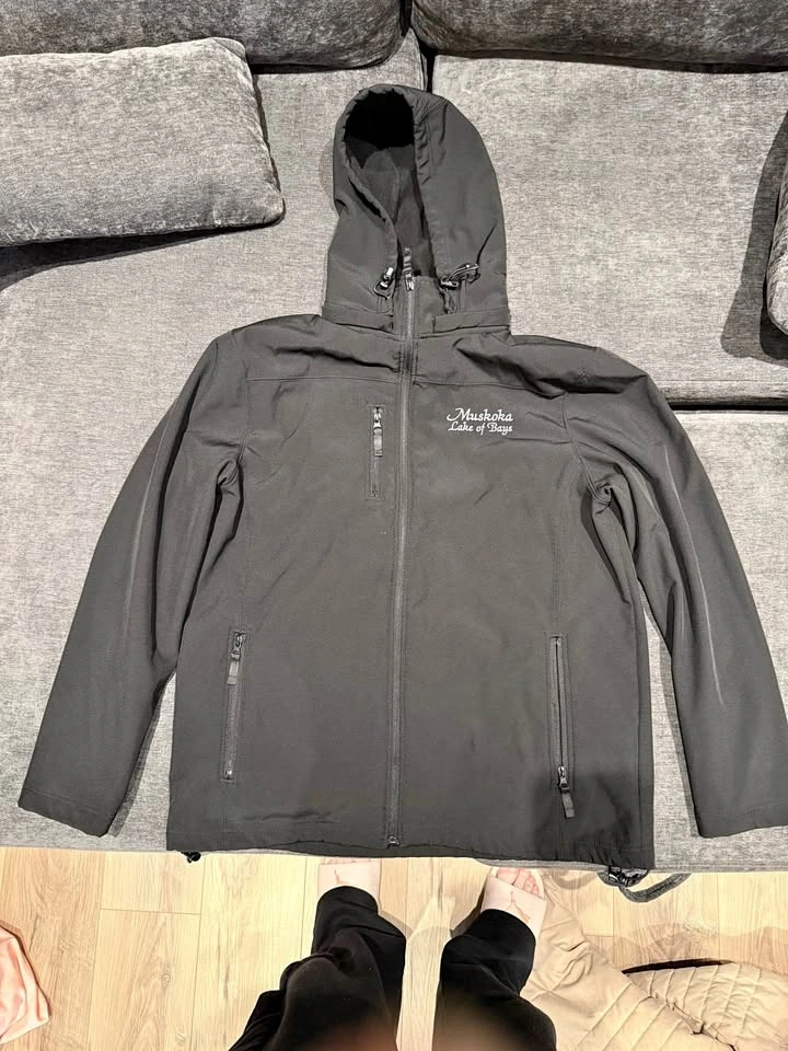 Muskoka Softshell Jacket, Size Large
