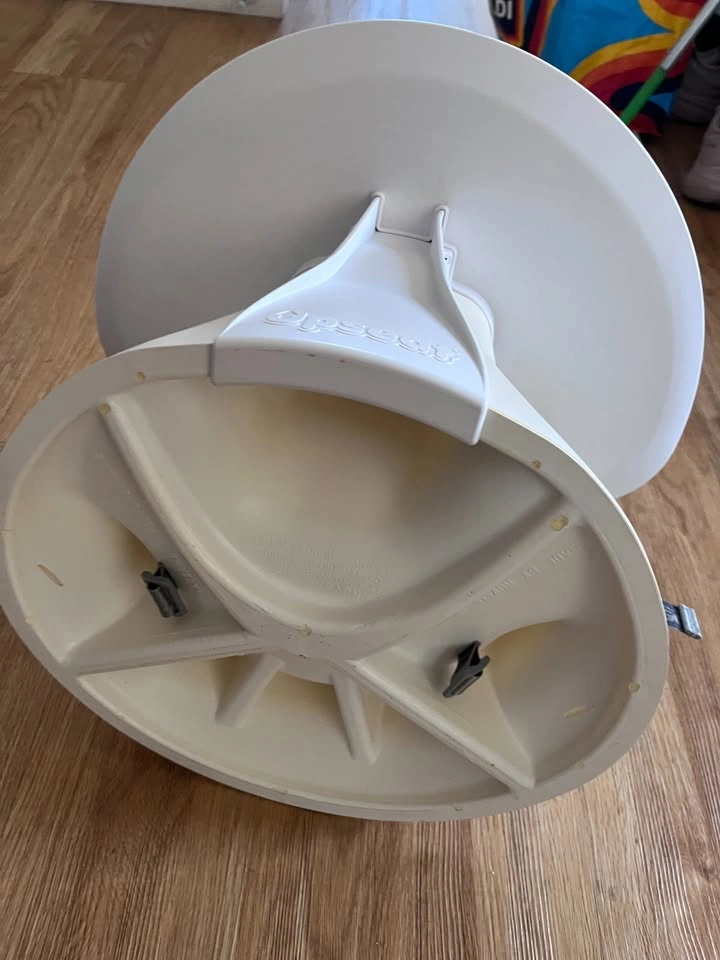 Upseat – The Original Ergonomic Baby Floor & Booster Seat - photo 2
