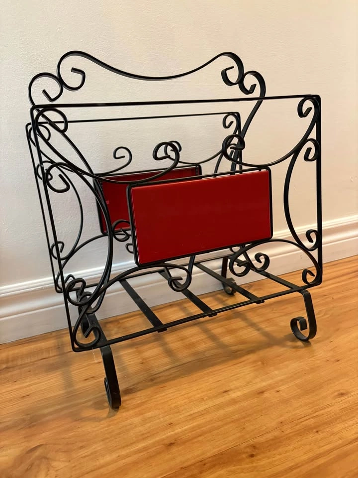 Vintage Mid-Century Wrought Iron Magazine / Vinyl Record Rack - photo 2