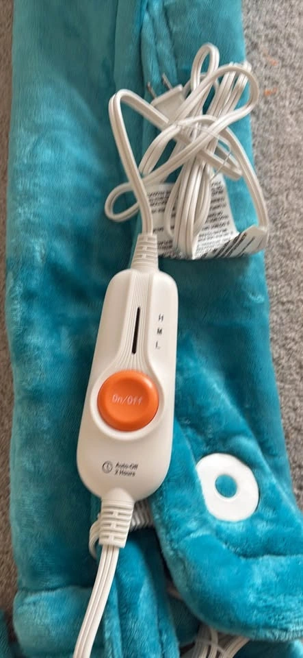 BOILEAU Electric Heating Pad for Neck, Shoulders, and Back - photo 4